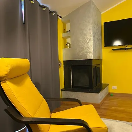 Apartment Yellow House Teramo