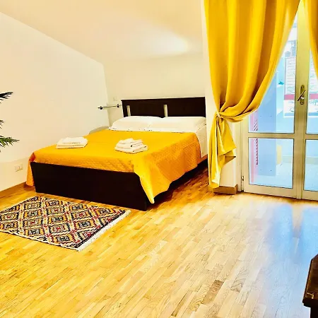 Yellow House 公寓 特拉莫