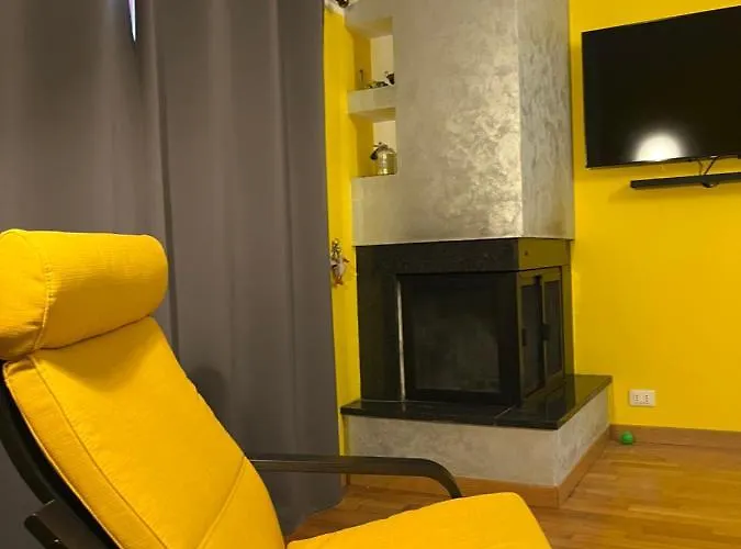 Apartment Yellow House Teramo