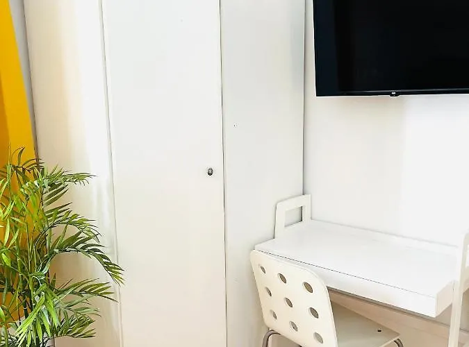 דירה Yellow House טראמו